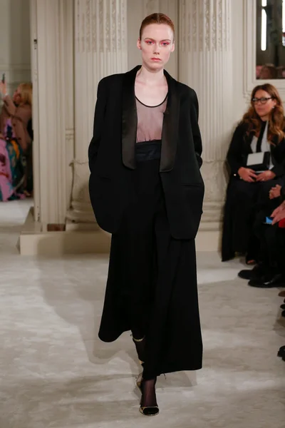 Look 29